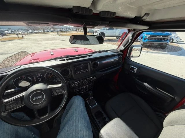 2019 Jeep JL Wrangler - Image 10 of 12
