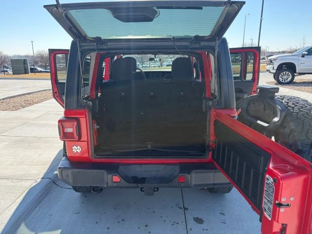 2019 Jeep JL Wrangler - Image 14 of 16