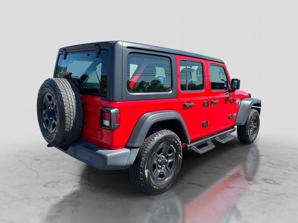 2019 Jeep JL Wrangler - Image 5 of 20