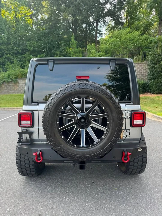 2019 Jeep JL Wrangler - Image 5 of 19