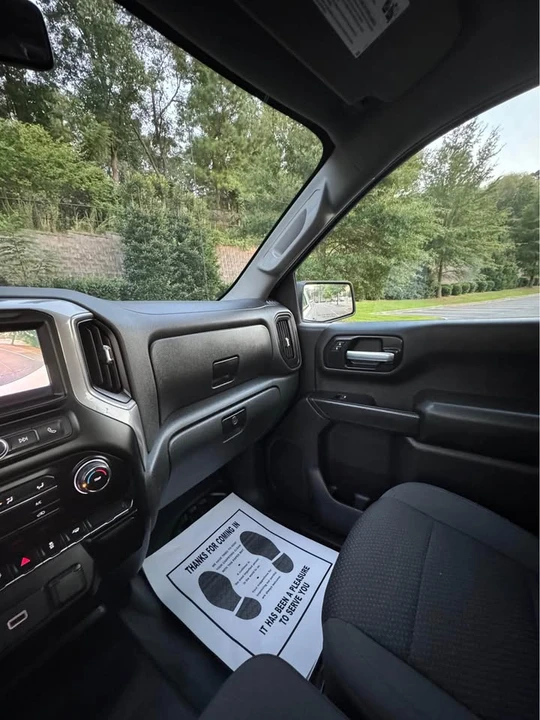 2019 Jeep JL Wrangler - Image 11 of 19