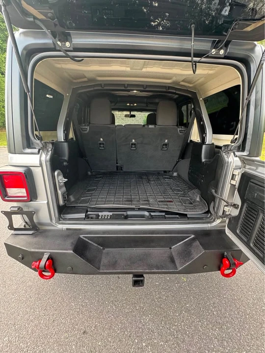 2019 Jeep JL Wrangler - Image 19 of 19
