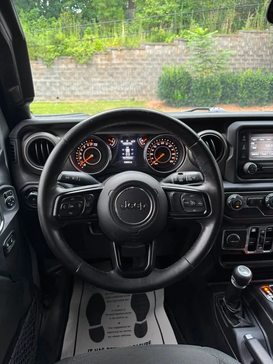 2019 Jeep JL Wrangler - Image 9 of 19
