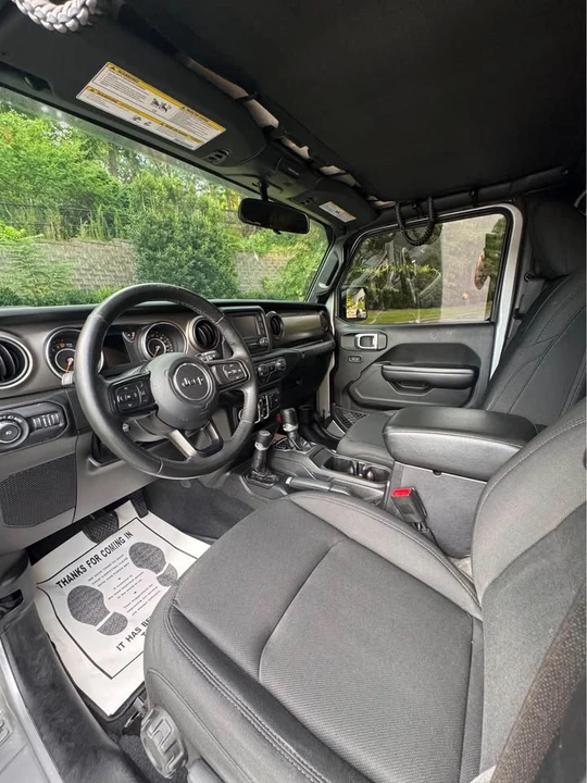 2019 Jeep JL Wrangler - Image 7 of 19