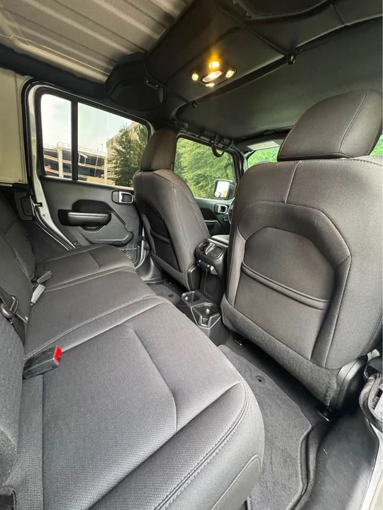 2019 Jeep JL Wrangler - Image 16 of 19