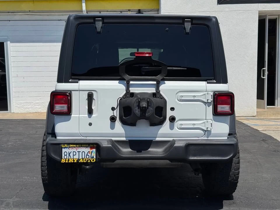 2019 Jeep JL Wrangler - Image 12 of 20