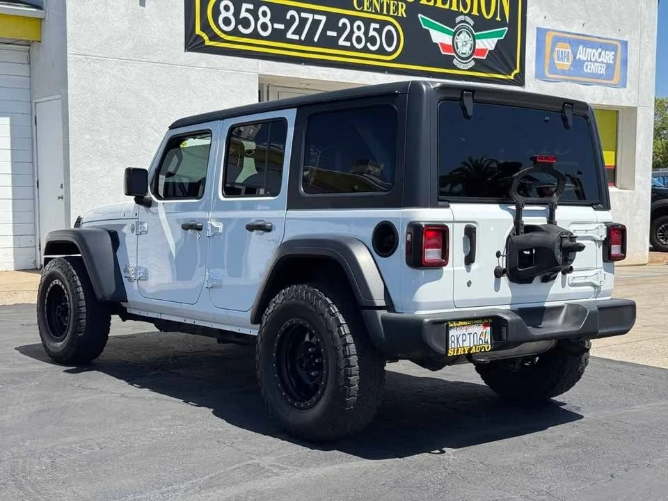 2019 Jeep JL Wrangler - Image 11 of 20