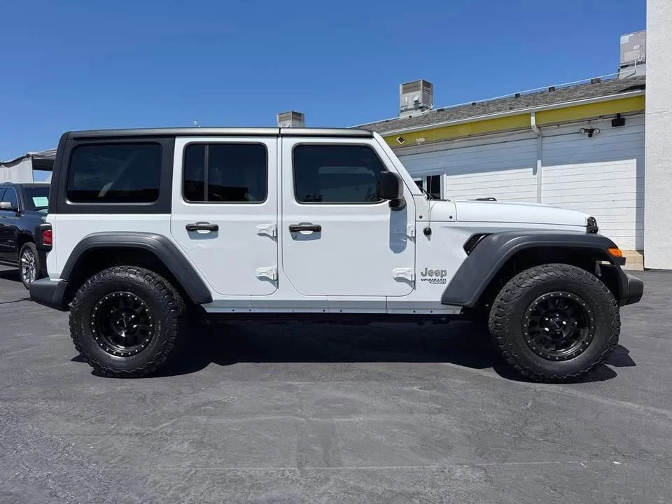 2019 Jeep JL Wrangler - Image 7 of 20