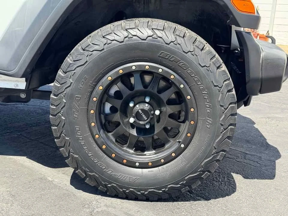 2019 Jeep JL Wrangler - Image 6 of 20