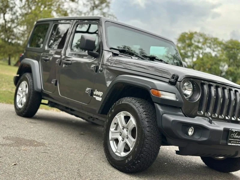2019 Jeep JL Wrangler - Image 12 of 12