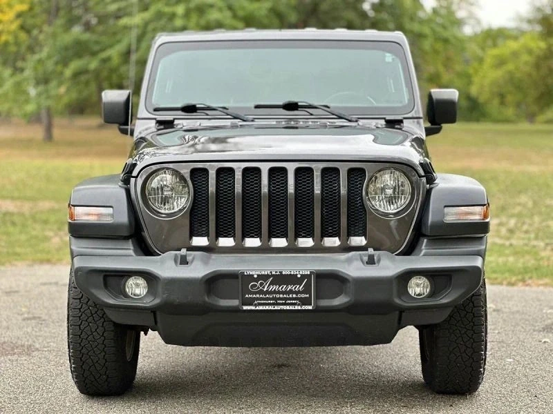 2019 Jeep JL Wrangler - Image 11 of 12
