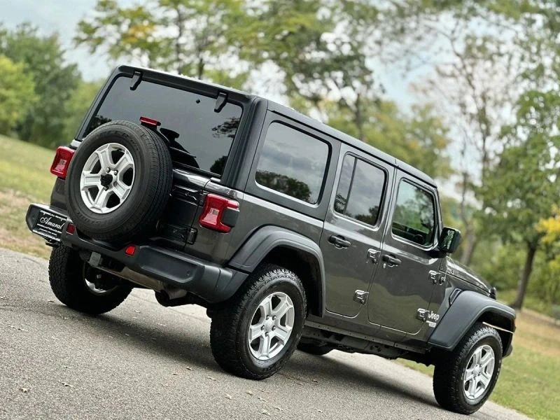2019 Jeep JL Wrangler - Image 6 of 12