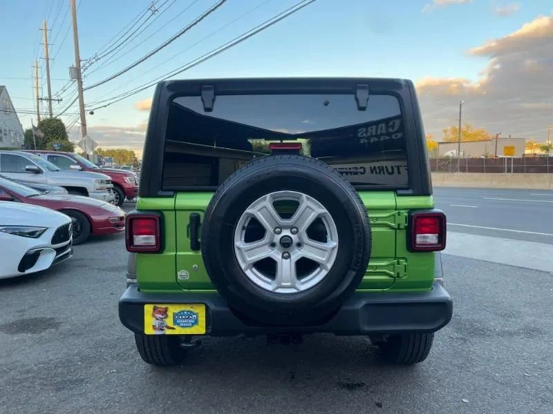 2019 Jeep JL Wrangler - Image 7 of 12