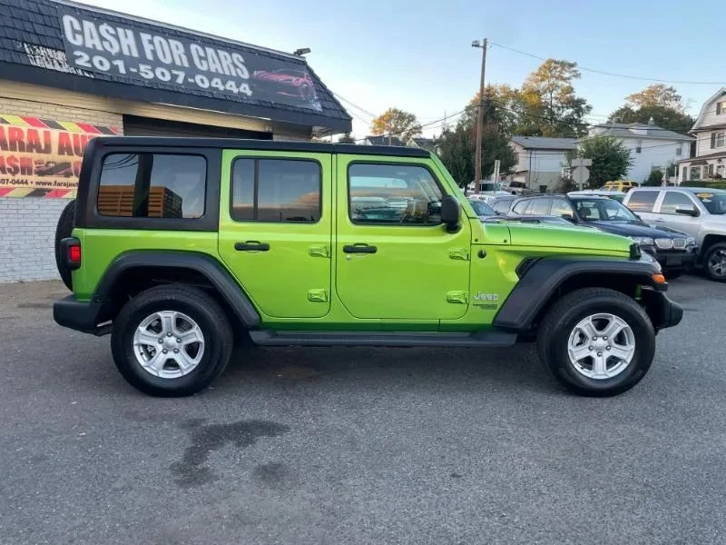 2019 Jeep JL Wrangler - Image 10 of 12