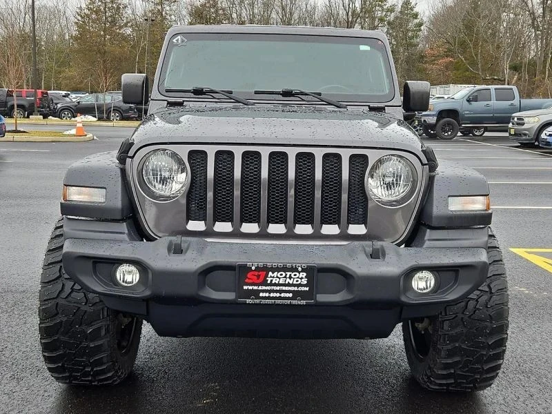 2019 Jeep JL Wrangler - Image 2 of 12