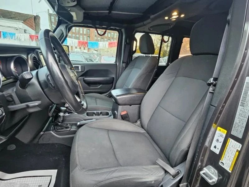 2019 Jeep JL Wrangler - Image 10 of 12