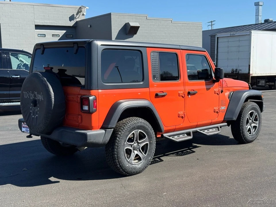 2019 Jeep JL Wrangler - Image 3 of 12