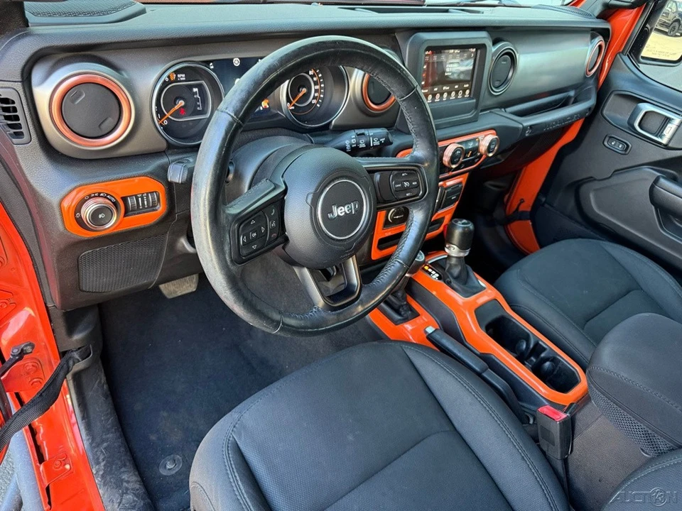 2019 Jeep JL Wrangler - Image 11 of 12