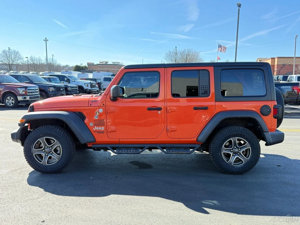 2019 Jeep JL Wrangler - Image 6 of 12