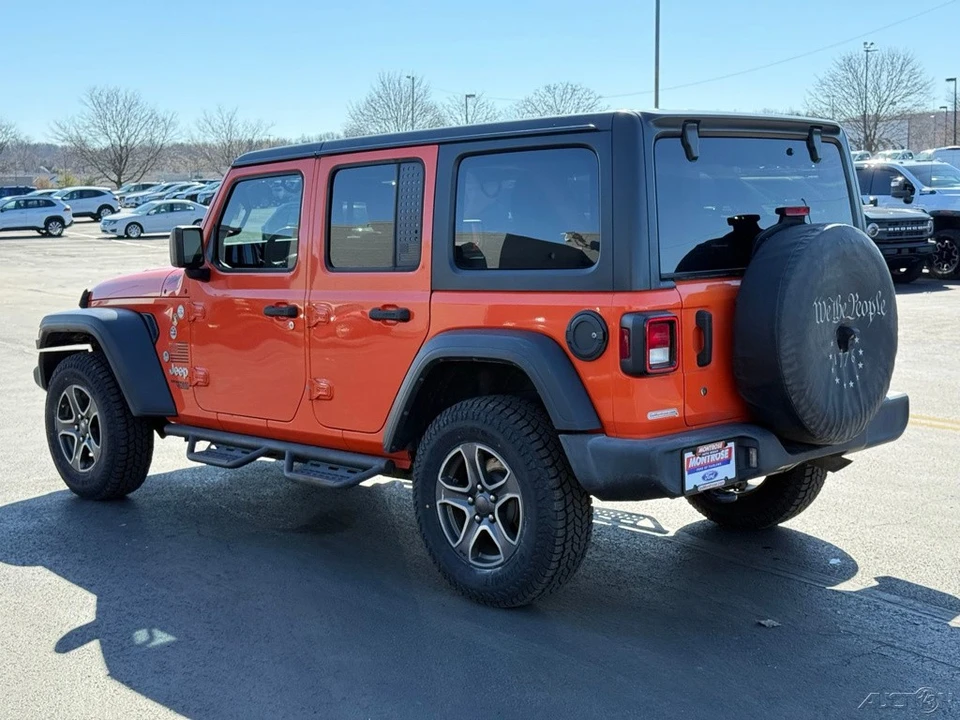 2019 Jeep JL Wrangler - Image 5 of 12