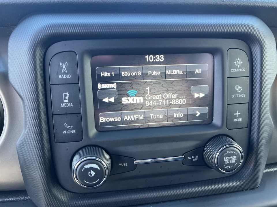 2019 Jeep JL Wrangler - Image 17 of 21