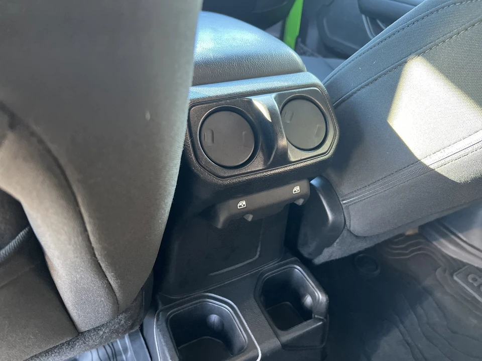 2019 Jeep JL Wrangler - Image 12 of 12