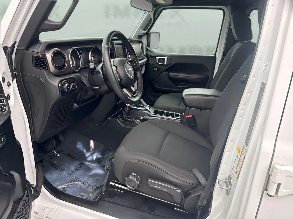 2019 Jeep JL Wrangler - Image 9 of 12