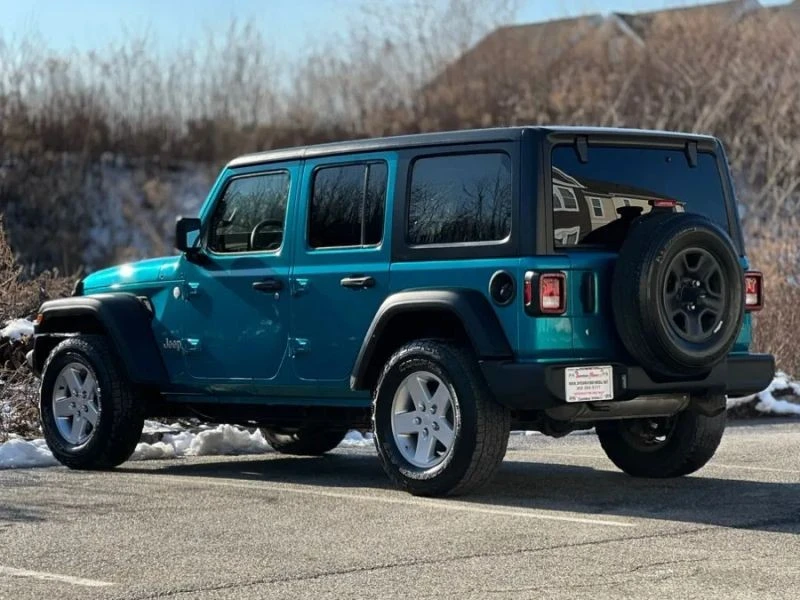 2019 Jeep JL Wrangler - Image 6 of 12