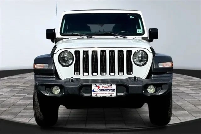 2019 Jeep JL Wrangler - Image 2 of 12