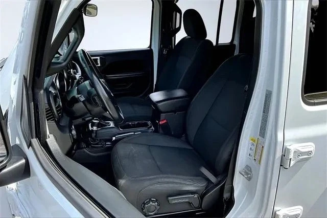 2019 Jeep JL Wrangler - Image 10 of 12