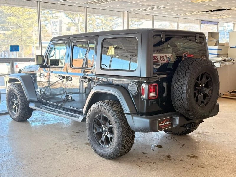 2019 Jeep JL Wrangler - Image 6 of 12