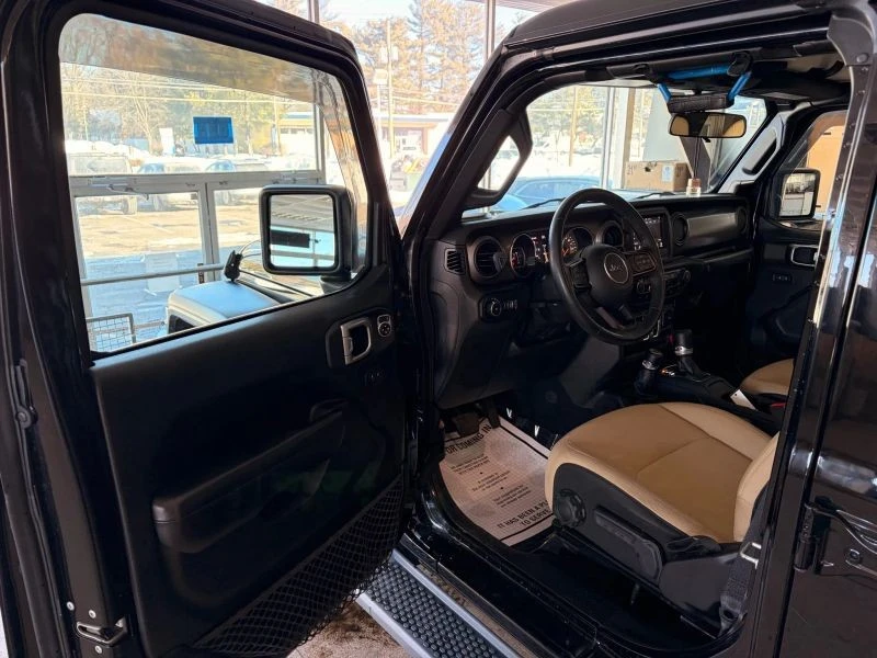 2019 Jeep JL Wrangler - Image 7 of 12