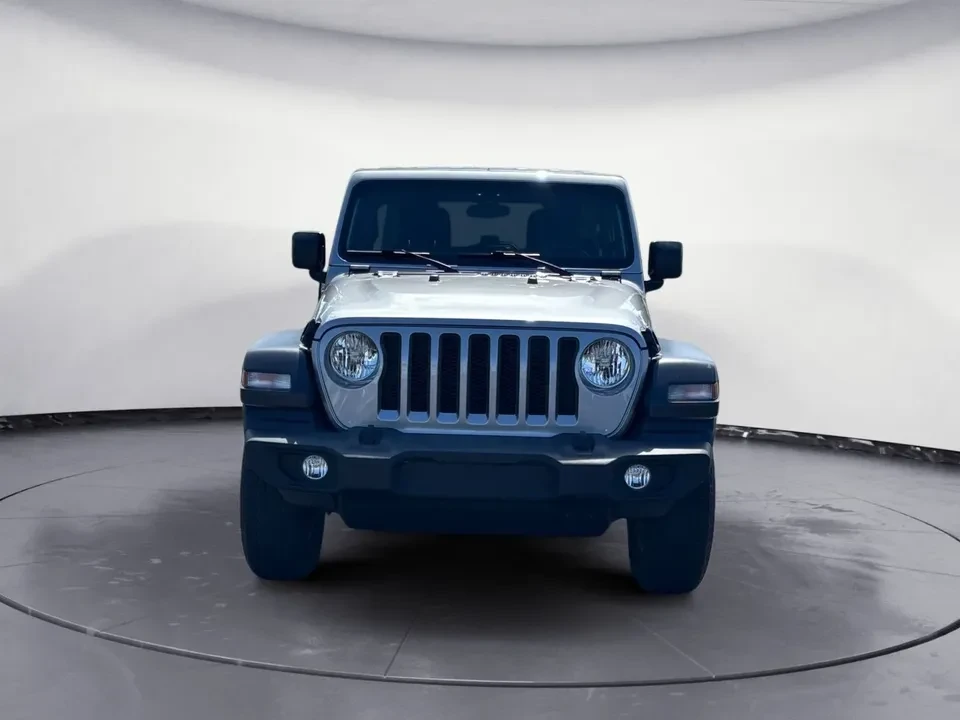 2019 Jeep JL Wrangler - Image 2 of 12