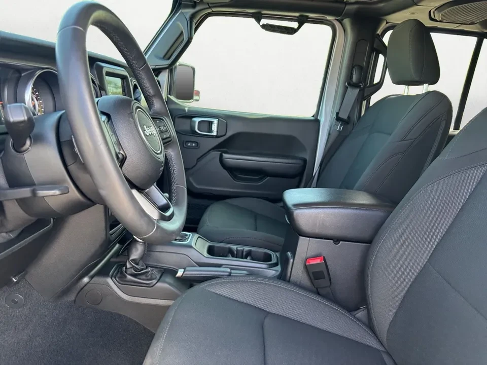 2019 Jeep JL Wrangler - Image 8 of 12