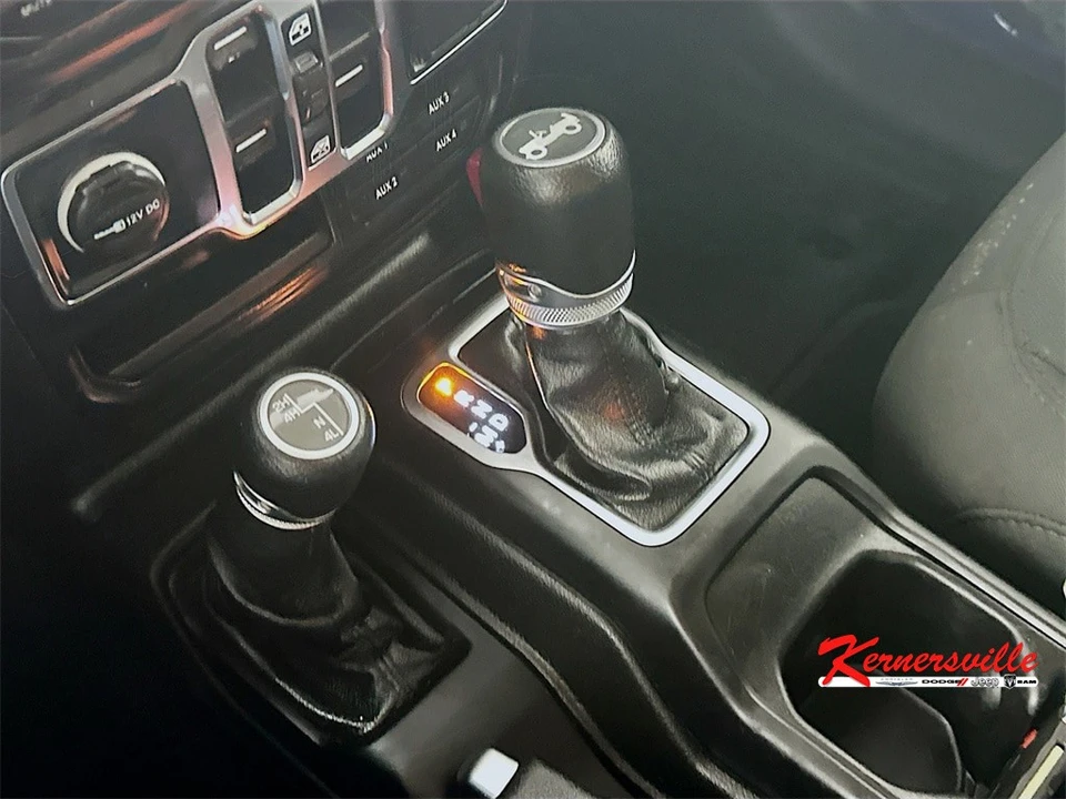 2019 Jeep JL Wrangler - Image 16 of 21