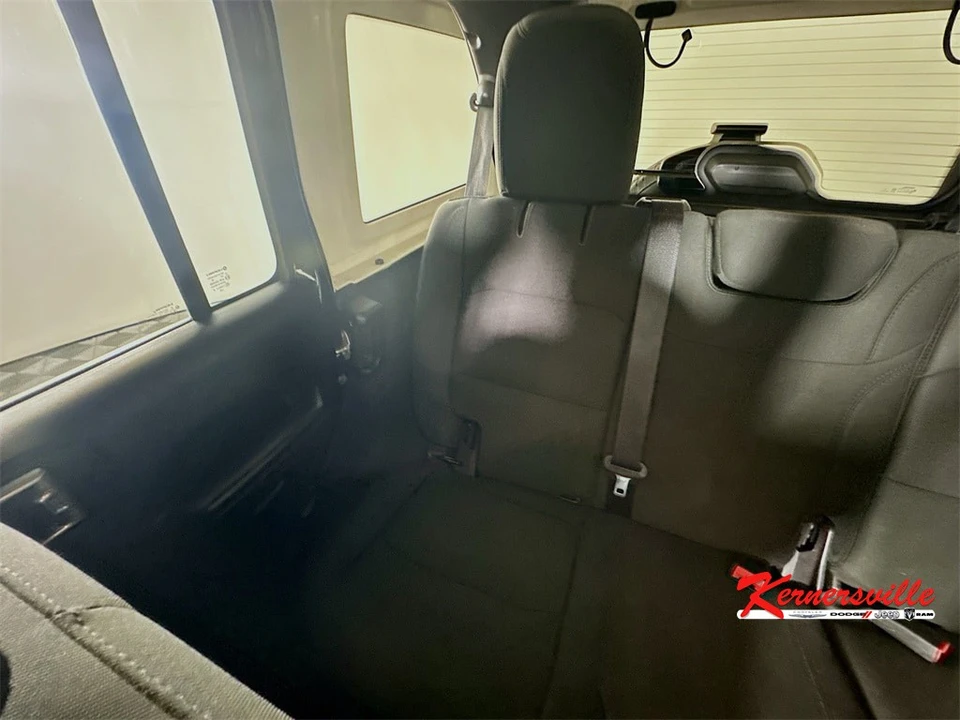 2019 Jeep JL Wrangler - Image 12 of 21