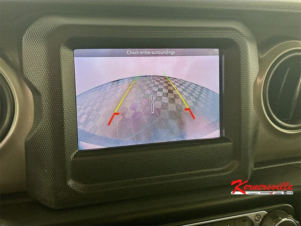 2019 Jeep JL Wrangler - Image 19 of 21