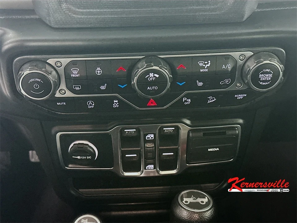 2019 Jeep JL Wrangler - Image 18 of 21