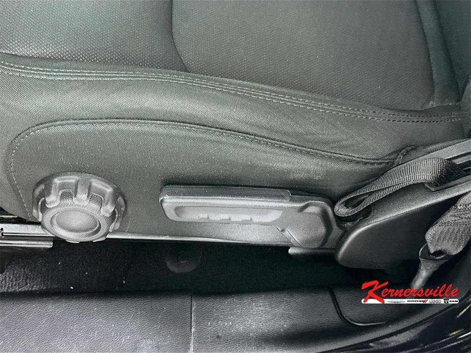 2019 Jeep JL Wrangler - Image 20 of 21