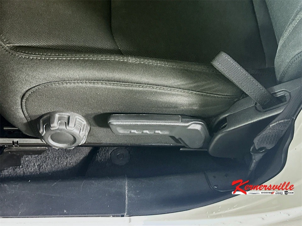 2019 Jeep JL Wrangler - Image 20 of 21
