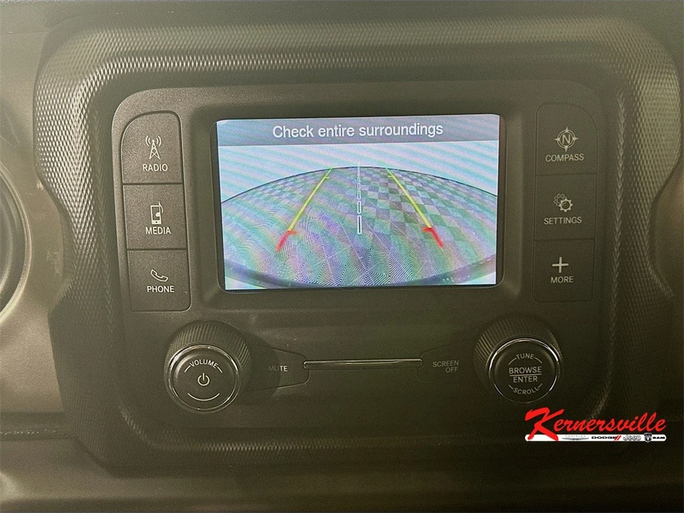 2019 Jeep JL Wrangler - Image 19 of 21