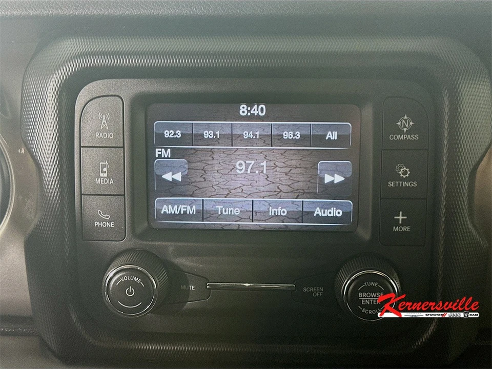 2019 Jeep JL Wrangler - Image 17 of 21