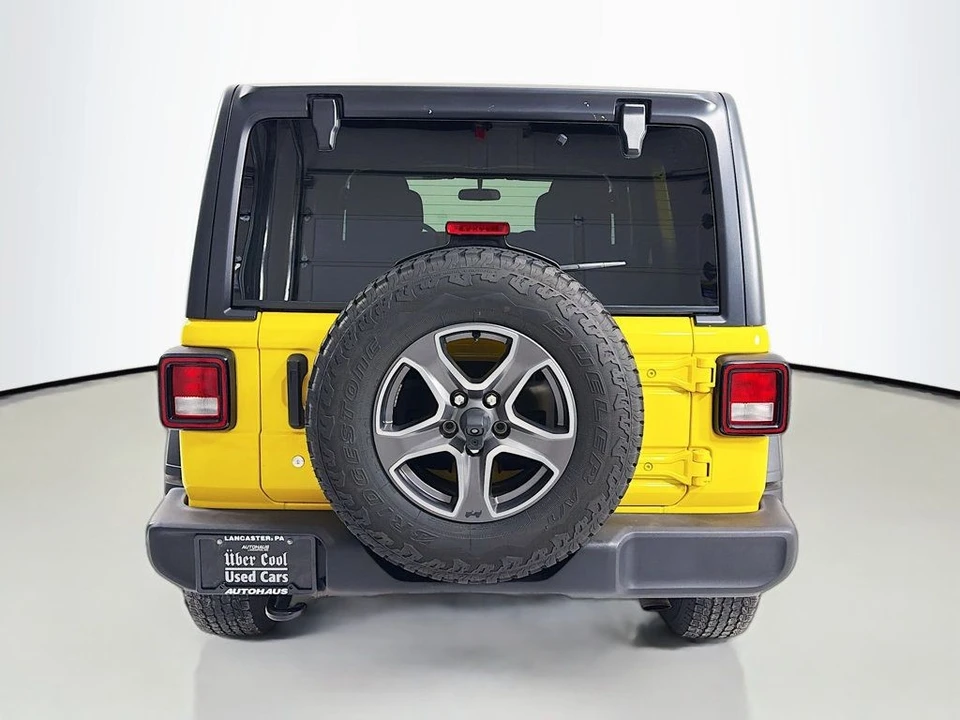 2019 Jeep JL Wrangler - Image 6 of 12