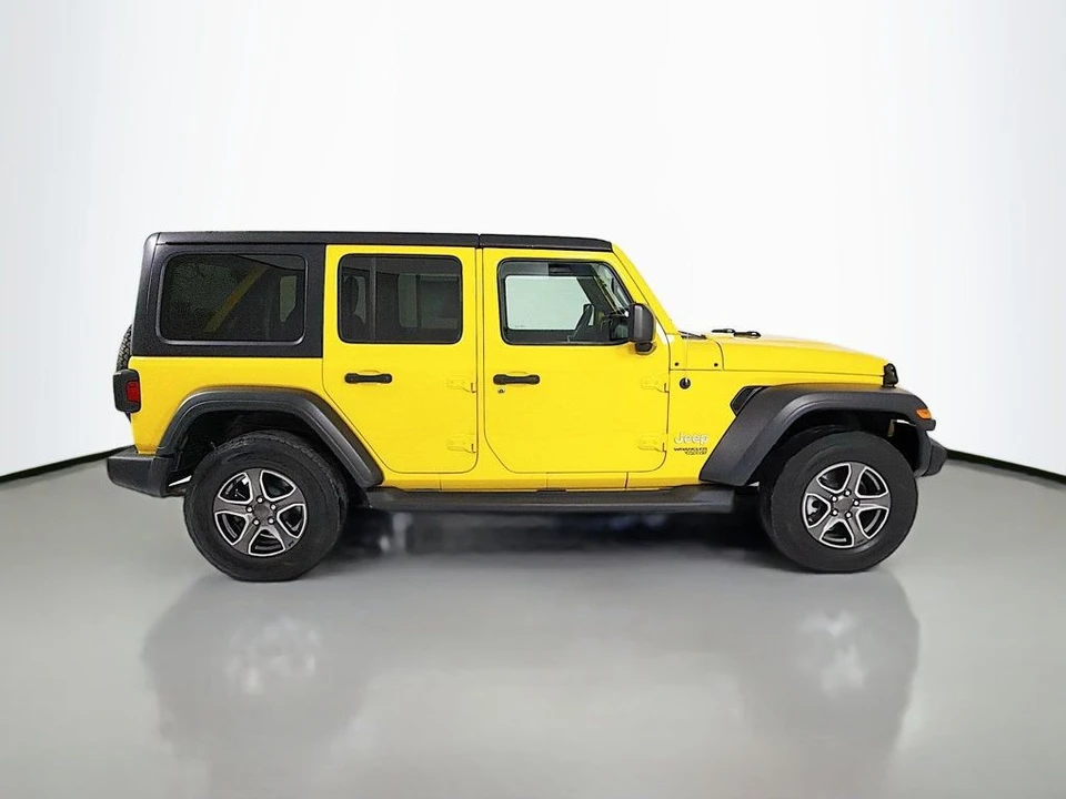 2019 Jeep JL Wrangler - Image 8 of 12