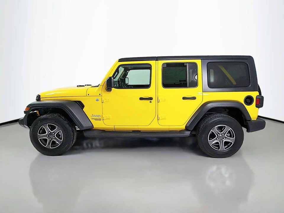 2019 Jeep JL Wrangler - Image 4 of 12