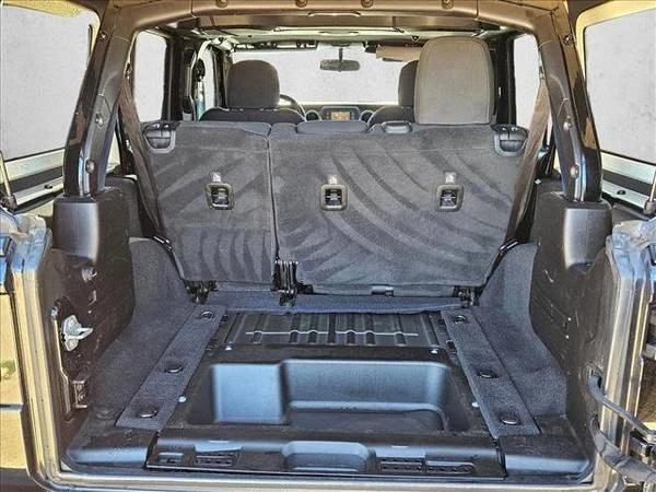 2019 Jeep JL Wrangler - Image 6 of 21