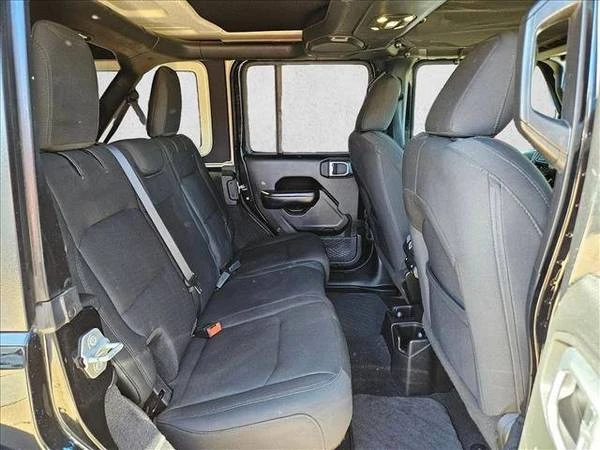 2019 Jeep JL Wrangler - Image 19 of 21