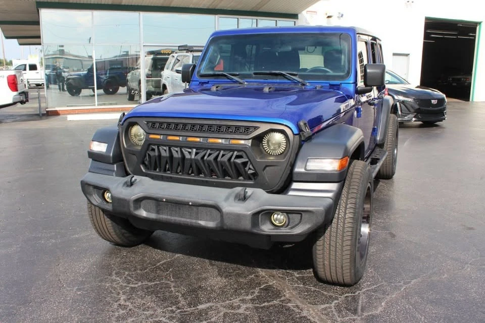 2019 Jeep JL Wrangler - Image 16 of 20