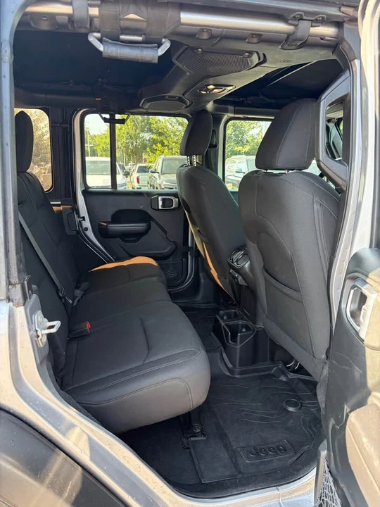 2019 Jeep JL Wrangler - Image 4 of 16