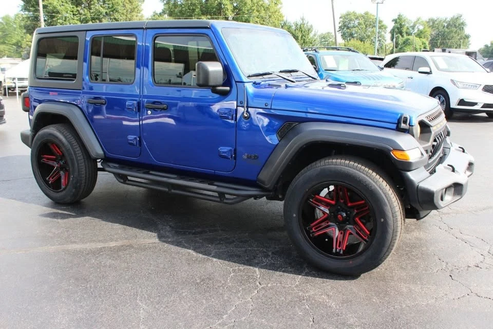 2019 Jeep JL Wrangler - Image 12 of 20